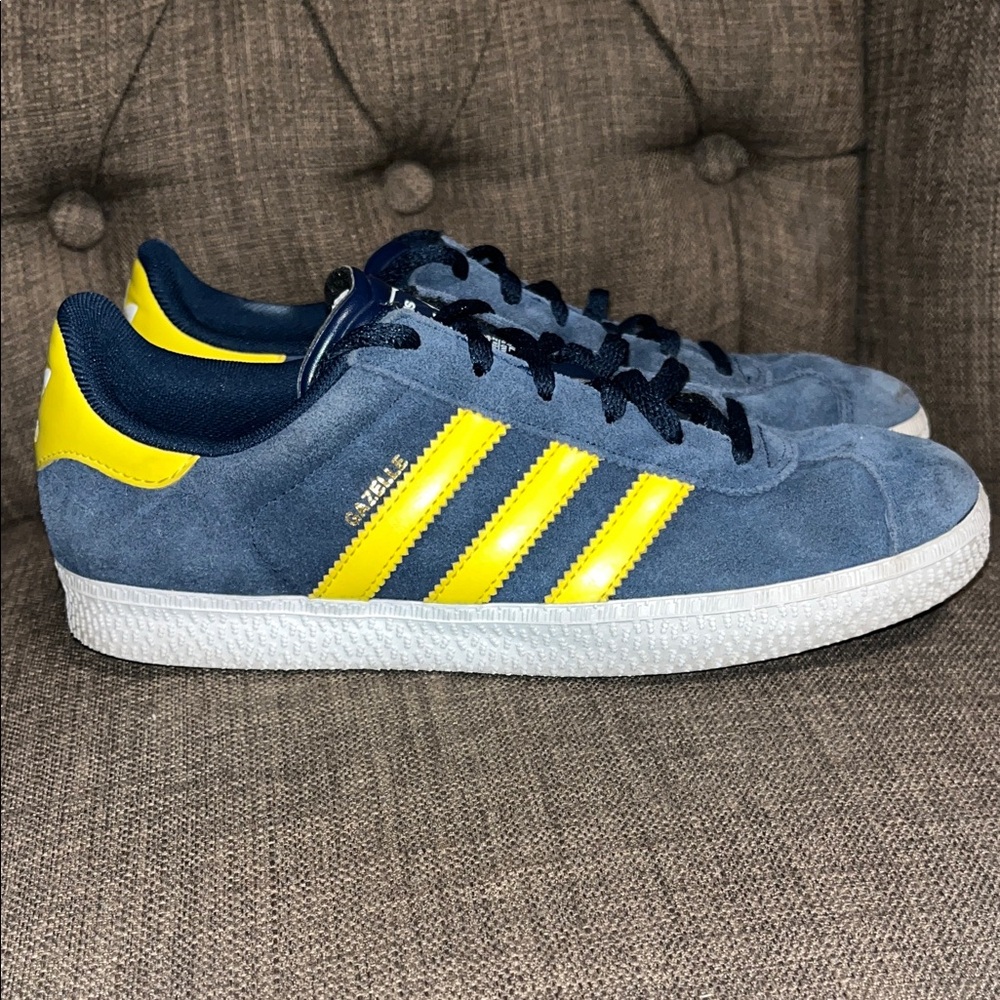 Adidas Gazelle Navy and Yellow Sneakers youth 4